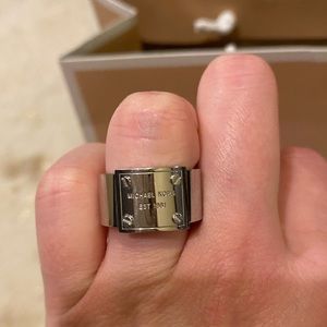 Michael Kors Ring